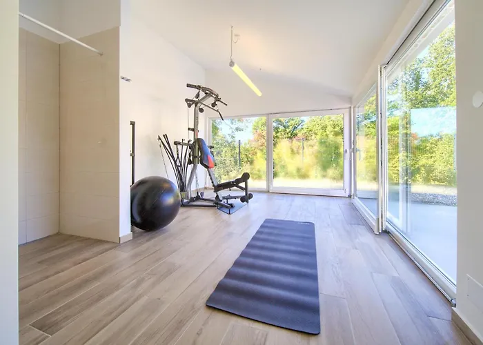 3 Bedroom In Risika