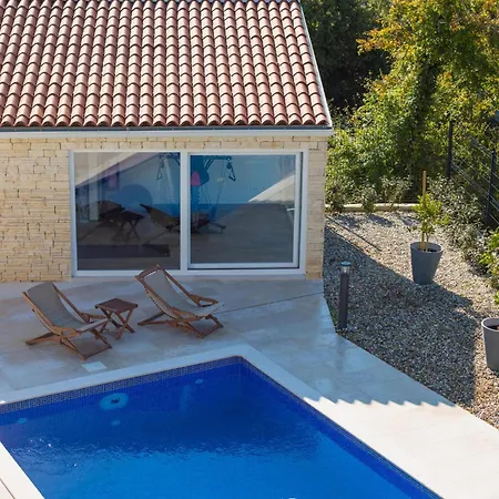 Holiday home In Risika With House A Panoramic View Vrbnik (Primorje-Gorski Kotar)